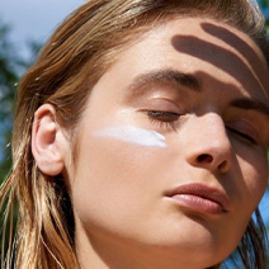 The Importance of Sunscreen: Protecting Your Skin from UV Damage